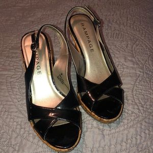 Rampage Wedge sandal Size 6